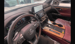 لکسوس lx700
